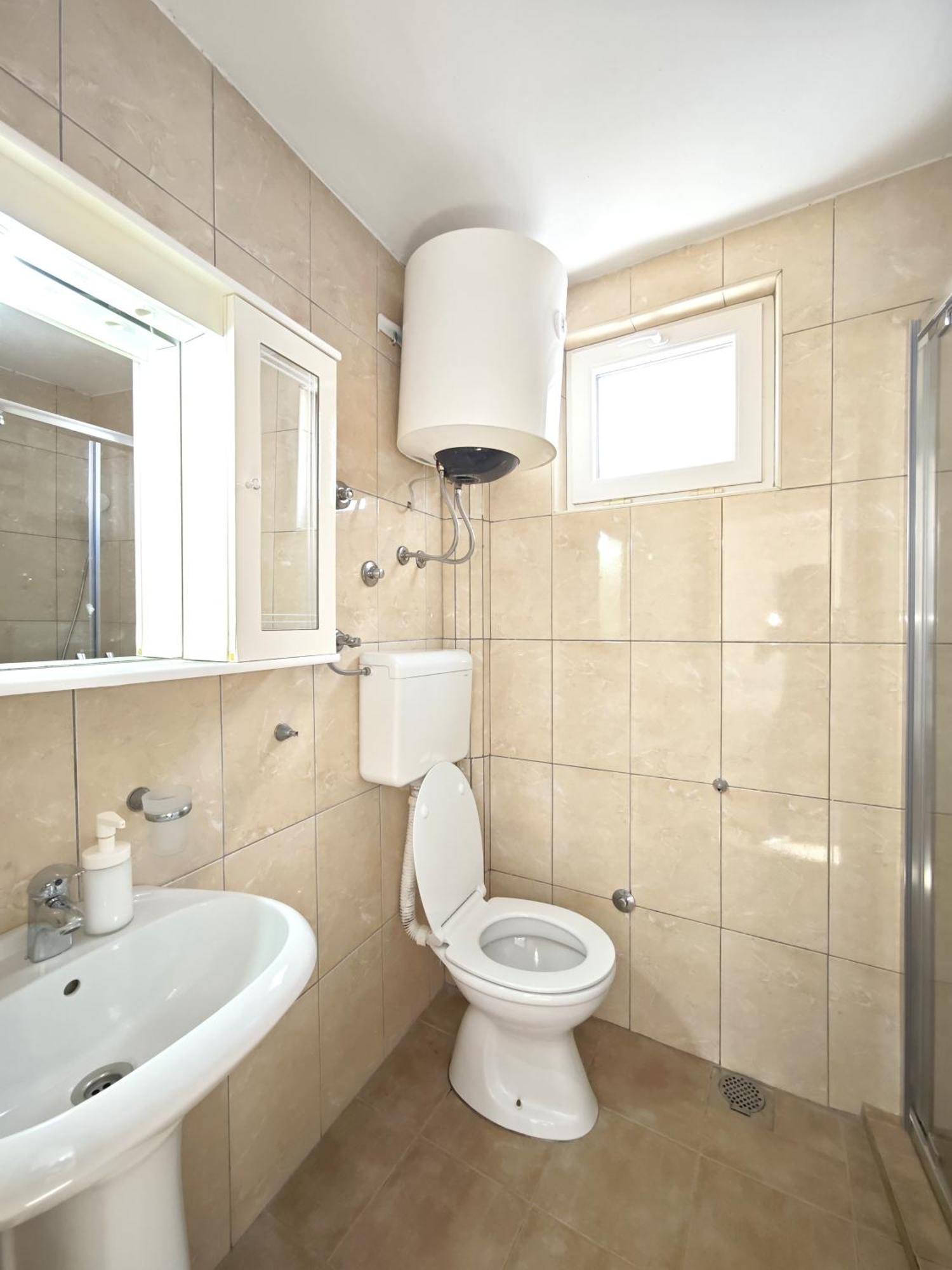 Fisherman House Apartments Rafailovici Exterior photo